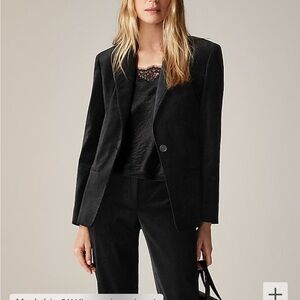 J Crew Women’s 2 black velvet blazer Alexandra ($278 retail)